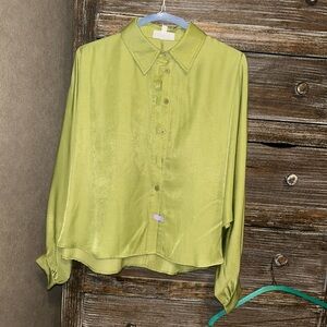 Boutique Green Blouse with Batwing Sleeves